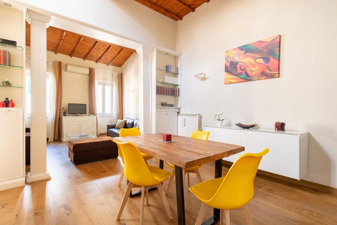Modern, Bright Near Boboli Gardens & Santo Spirito - Homeunity Florence Exterior photo